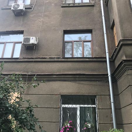 חארקיב 2-Х Квартира Поруч З Сумською, Госпіталь, Парк Центральний מראה חיצוני תמונה